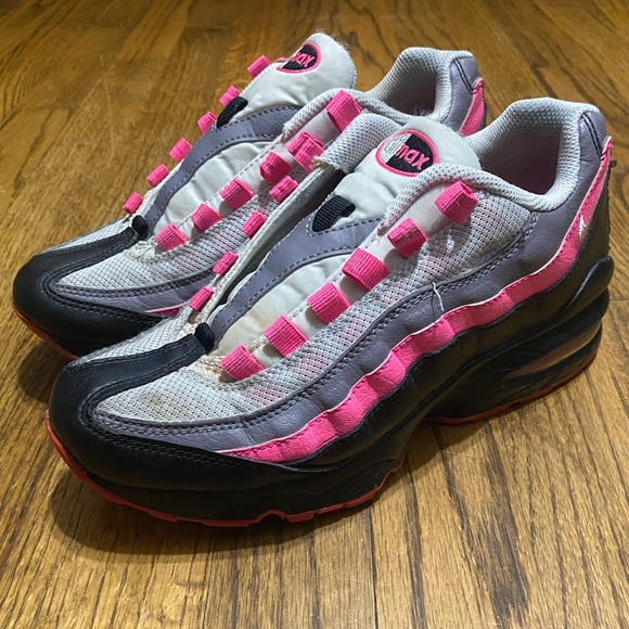 Nike Air Max 95 GS Pink Blast Sneakers - Picture 1 of 12